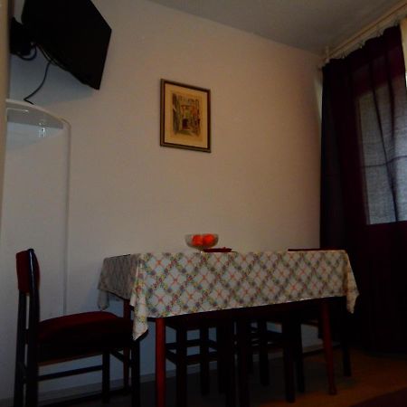 Lukacevic Apartment สปลิท ภายนอก รูปภาพ